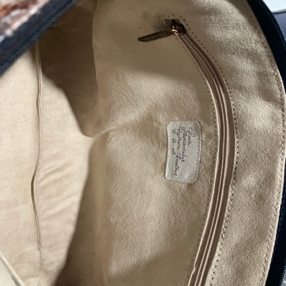 Real snake skin purse. - Picture 3 of 5